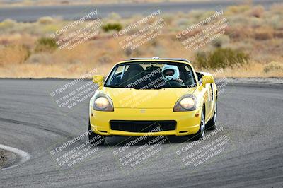 media/Dec-22-2024-Doghouse Garage (Sun) [[3dab8f9032]]/Beginner/Session 4 (Turns 4 and 6)/